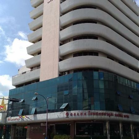 Sakura Hotel Hat Yai Exterior photo